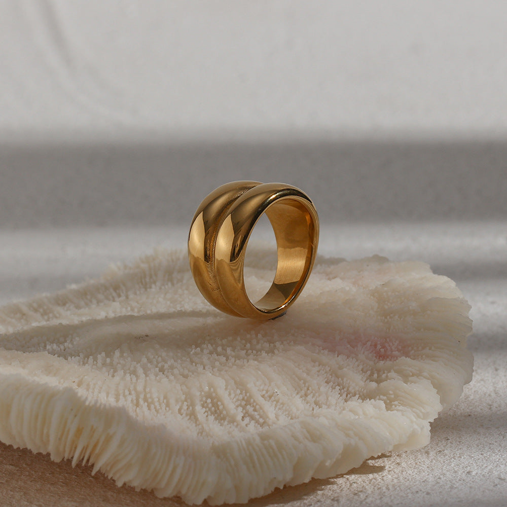 Why Waterproof Jewelry Is Your Ultimate Style Power Move This Year
