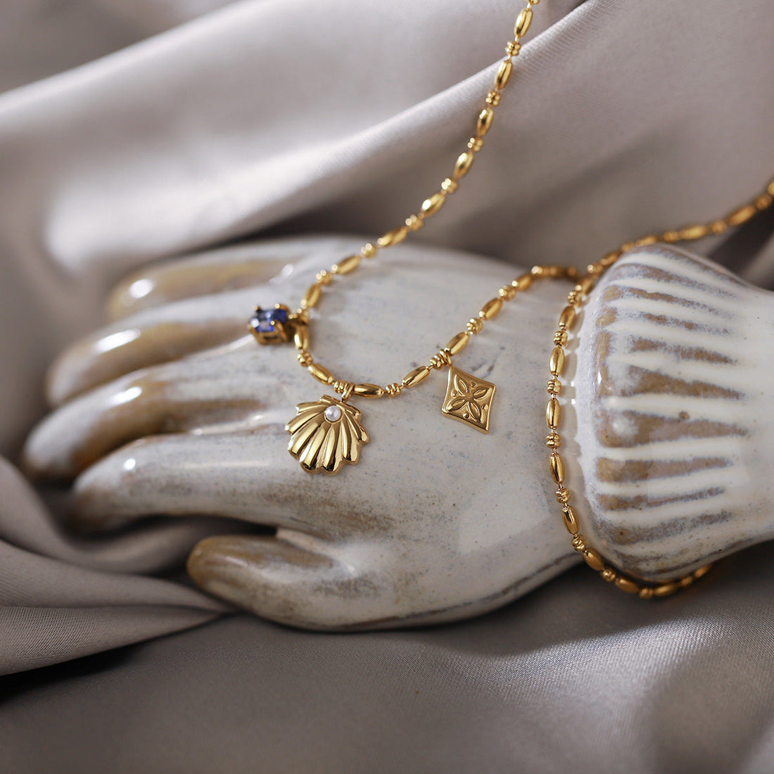 Sun-Kissed Sparkle The Ultimate Tarnish-Free Jewelry for Beach Glam