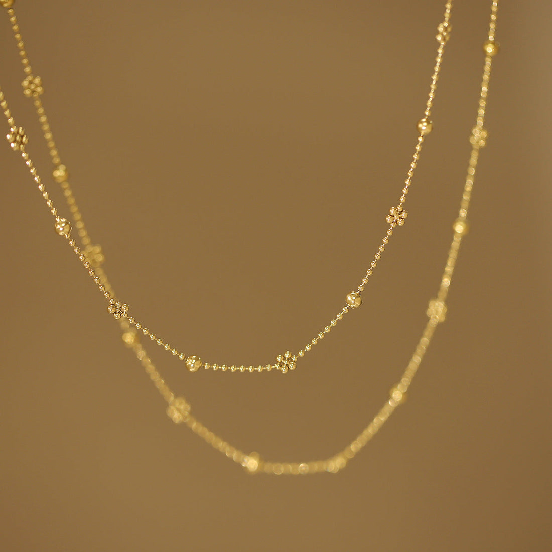 Essentials of Waterproof Jewelry to Pack for Your Stylish Phuket Getaway
